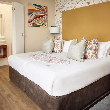 First Group Oceanic Hotel Durban Exterior foto