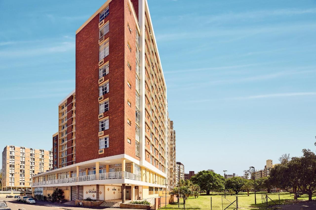 First Group Oceanic Hotel Durban Exterior foto
